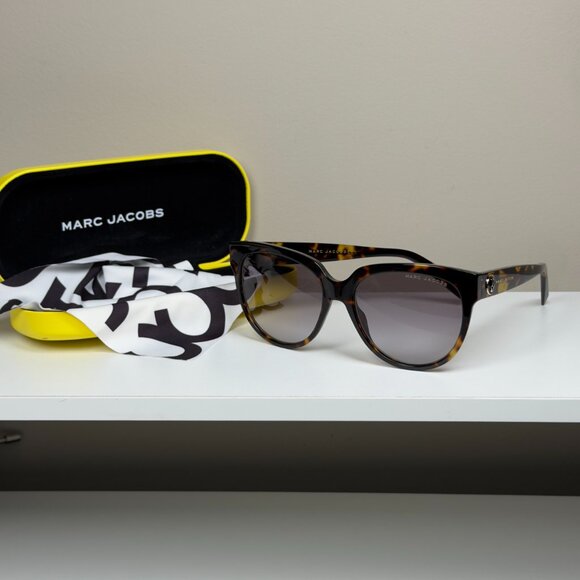 Marc Jacobs MARC 378/S Women’s Tortoise Sunglasses NWOT - Picture 2 of 7